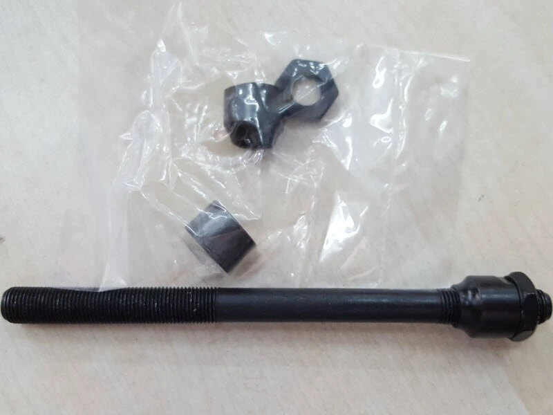 Shimano Hohlachse Komplett F. FH-TX800 1 Shimano Hohlachse Komplett F. FH-TX800